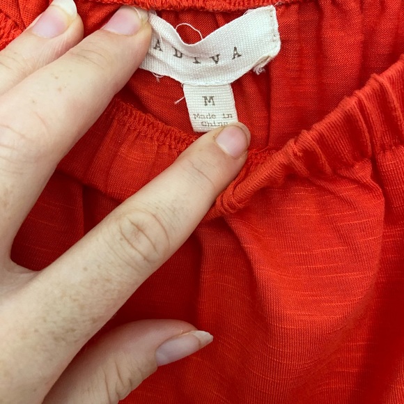 Off the shoulder red flowy top - Picture 2 of 3